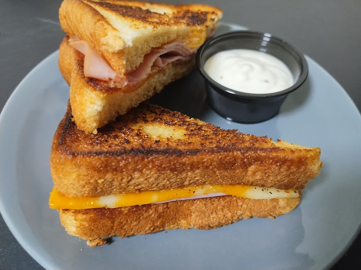 GRILLED CHEESE SANDWICHES